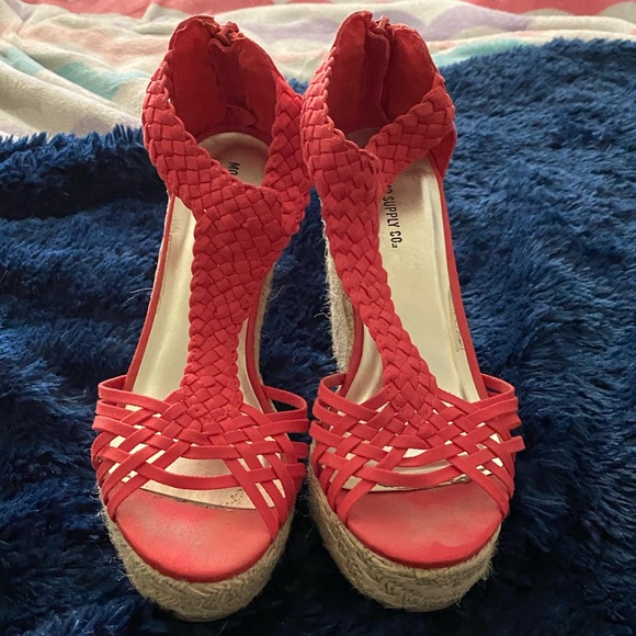 Mossimo supply co coral/red wedge Heel sandal sz 6 - Picture 2 of 4